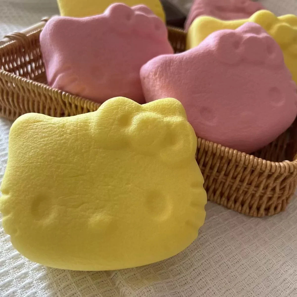 Squeezing Cake Touch Squishy Kitty Cat Anti-Stress Pinch Fun Toys Hello Kitty Squishy Slow Recovery Play Relaxing Small Gifts